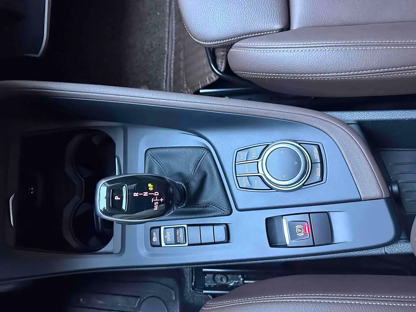 BMW X1 2022 — Şəkil 16/19