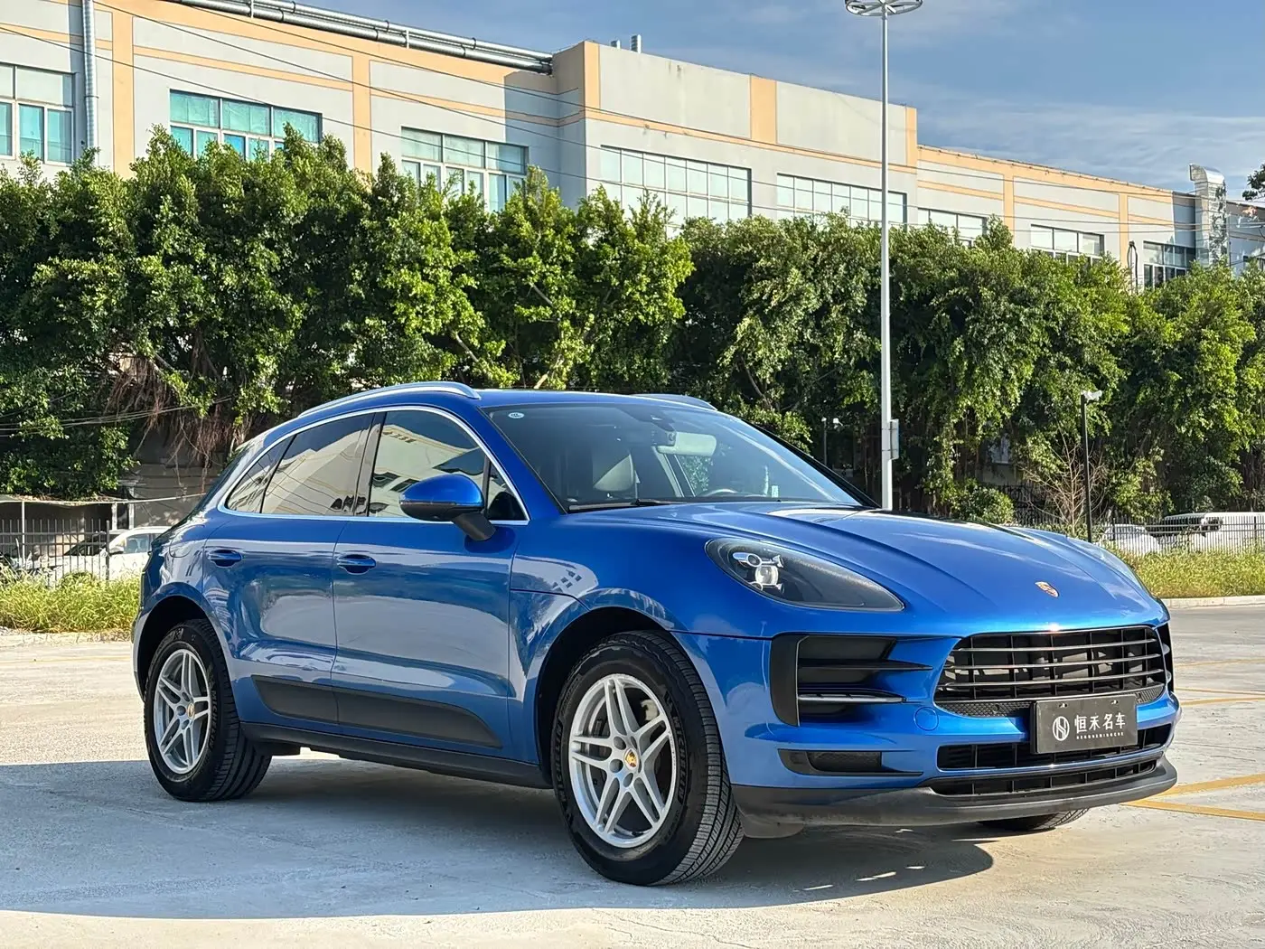 Porsche Macan 2019 — Photo 3/15