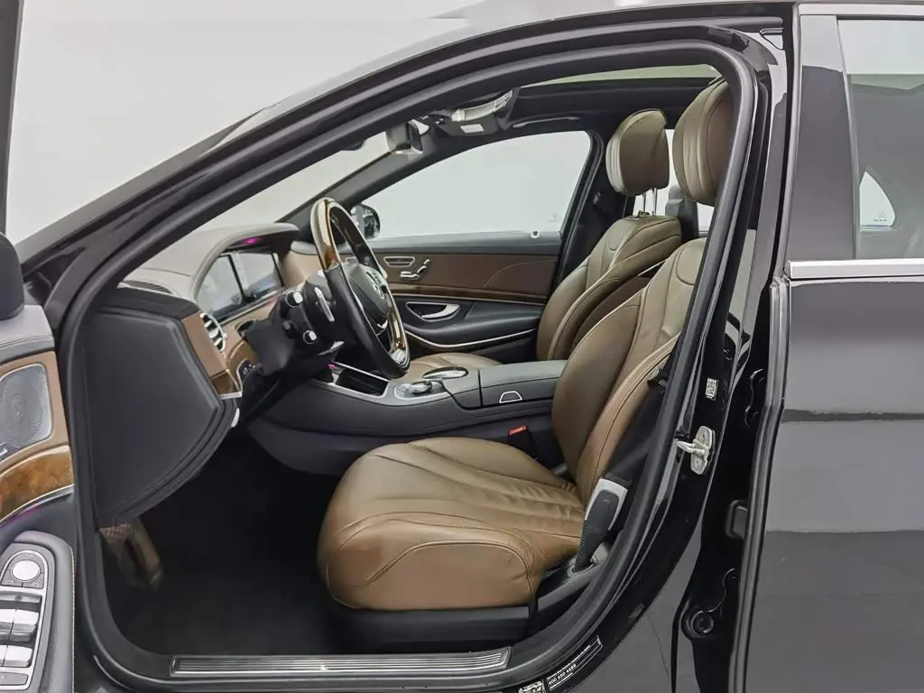 Mercedes-Benz S-Class 2017 — Photo 10/20