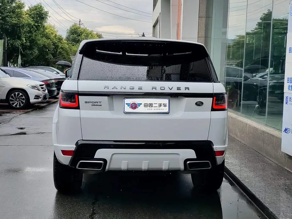 Land Rover Range Rover Sport 2018 — Photo 5/11