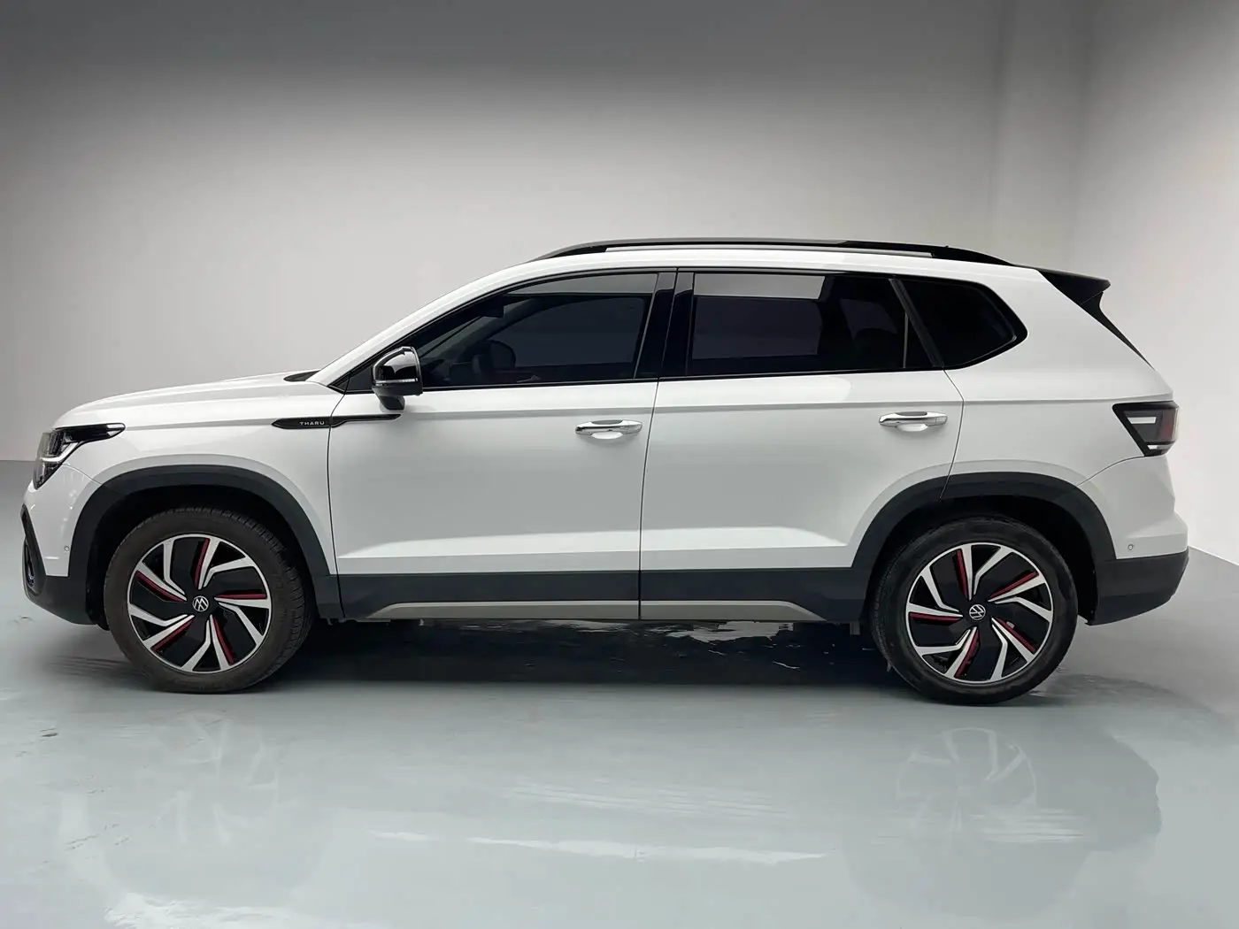 Volkswagen Tharu 2023 — Şəkil 2/20