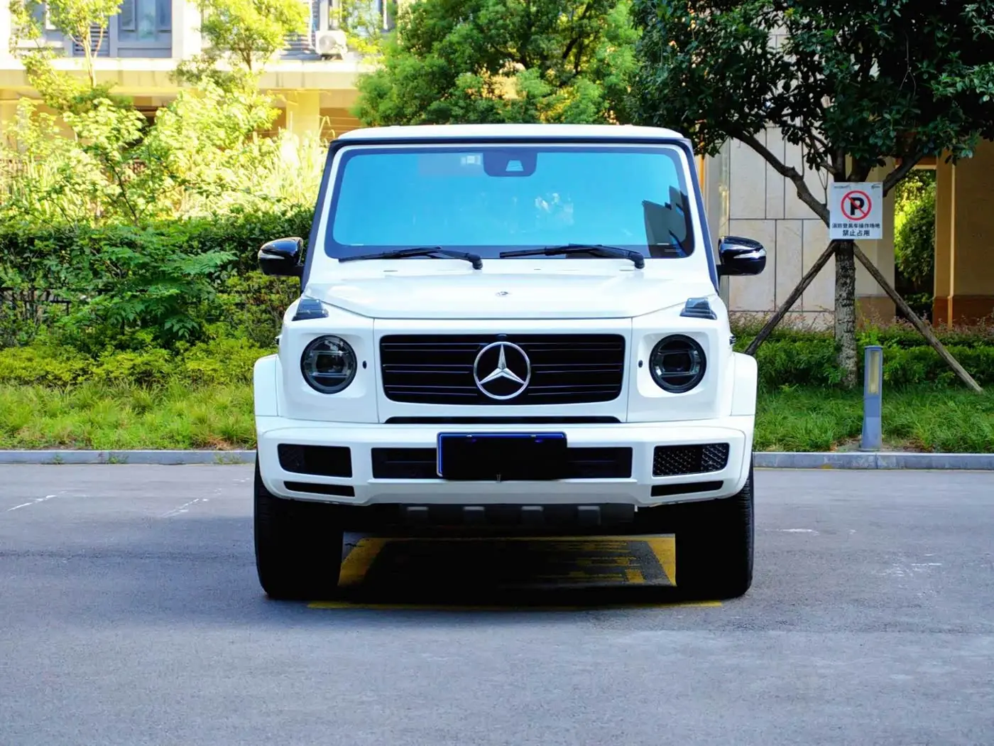 Mercedes-Benz G-Class 2022 — Фото 13/20