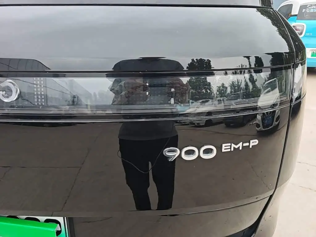 Lynk & Co 900 2025 — Şəkil 8/20