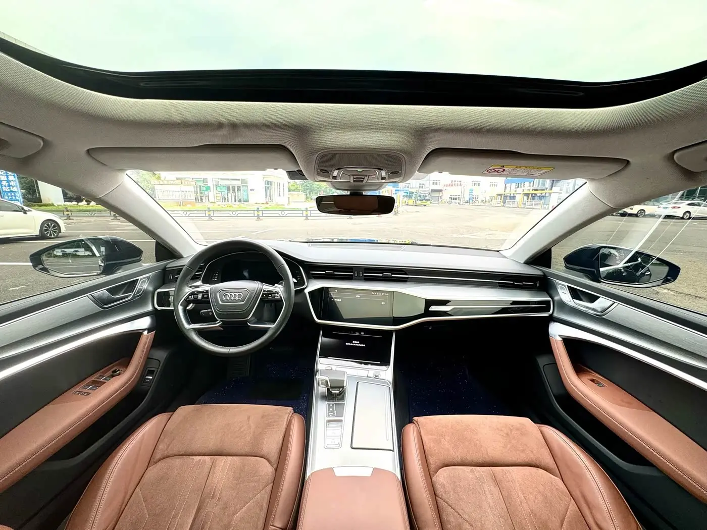 Audi A7L 2024 — Фото 8/9