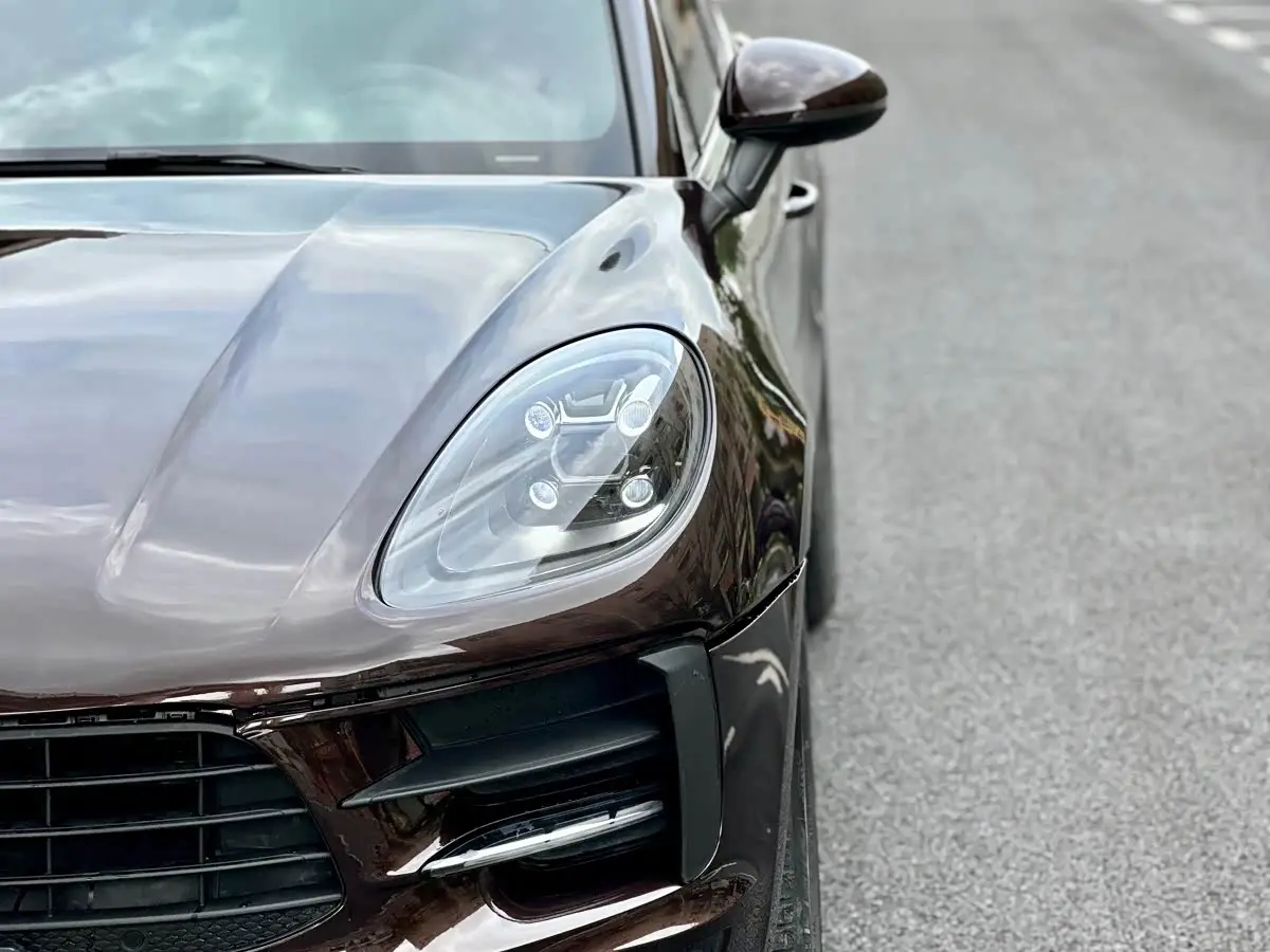 Porsche Macan 2020 — Photo 4/16