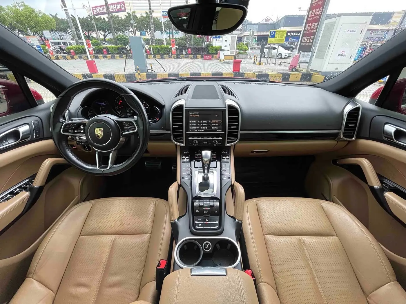 Porsche Cayenne 2016 — Photo 13/20