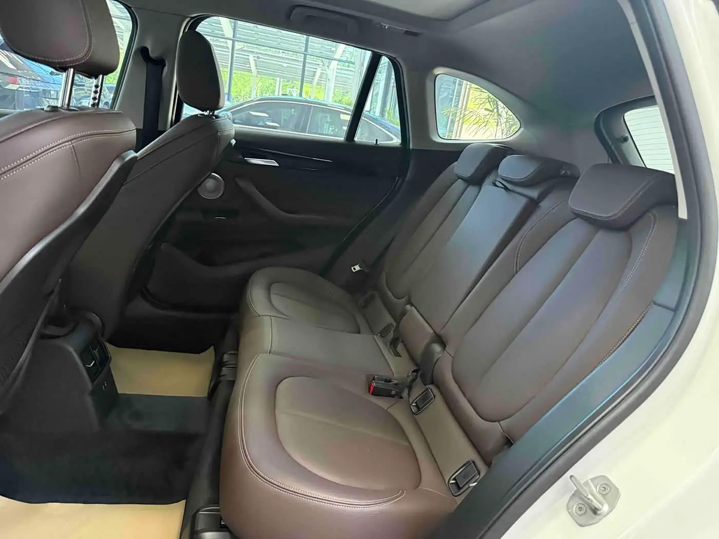 BMW X1 2022 — Şəkil 15/20