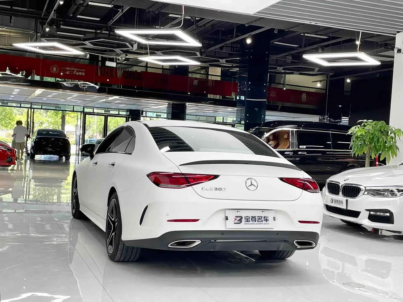 Mercedes-Benz CLS 2020 — Photo 13/19