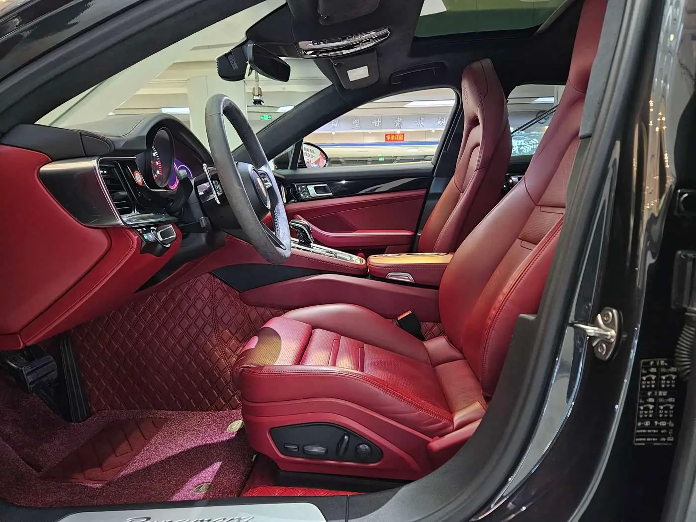 Porsche Panamera 2022 — Photo 6/20