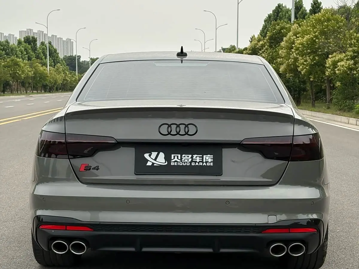Audi S4 2023 — Photo 8/17