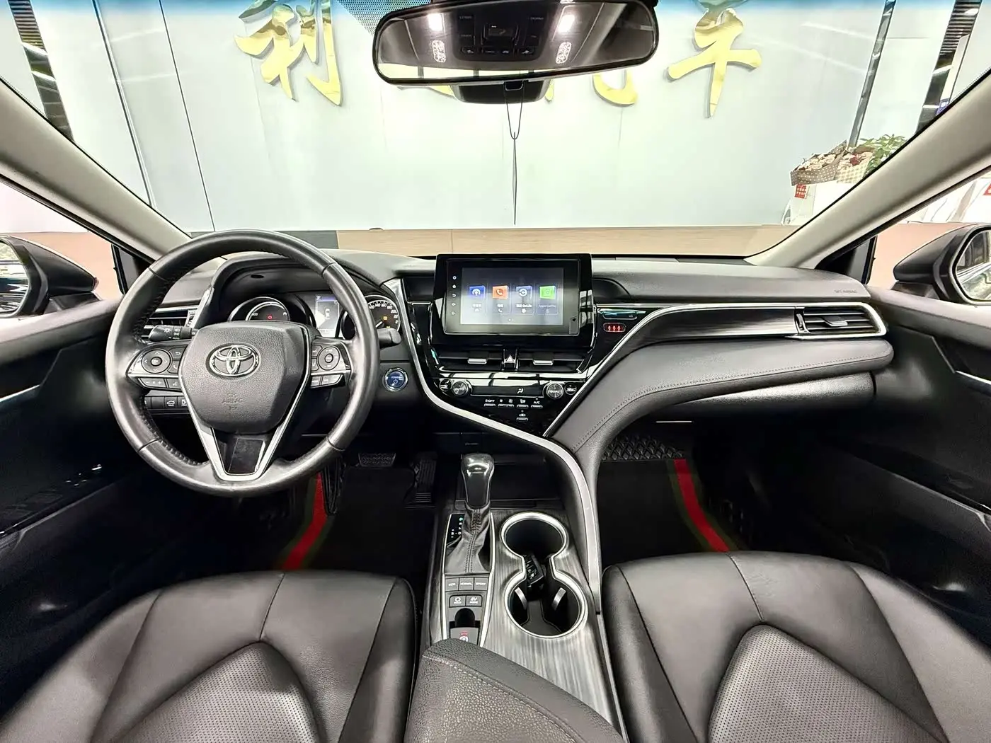 Toyota Camry 2022 — Şəkil 4/17