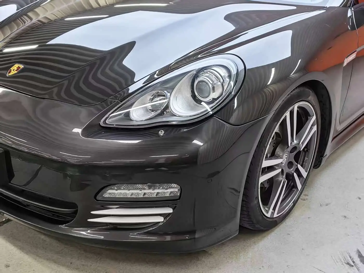 Porsche Panamera 2012 — Photo 5/20
