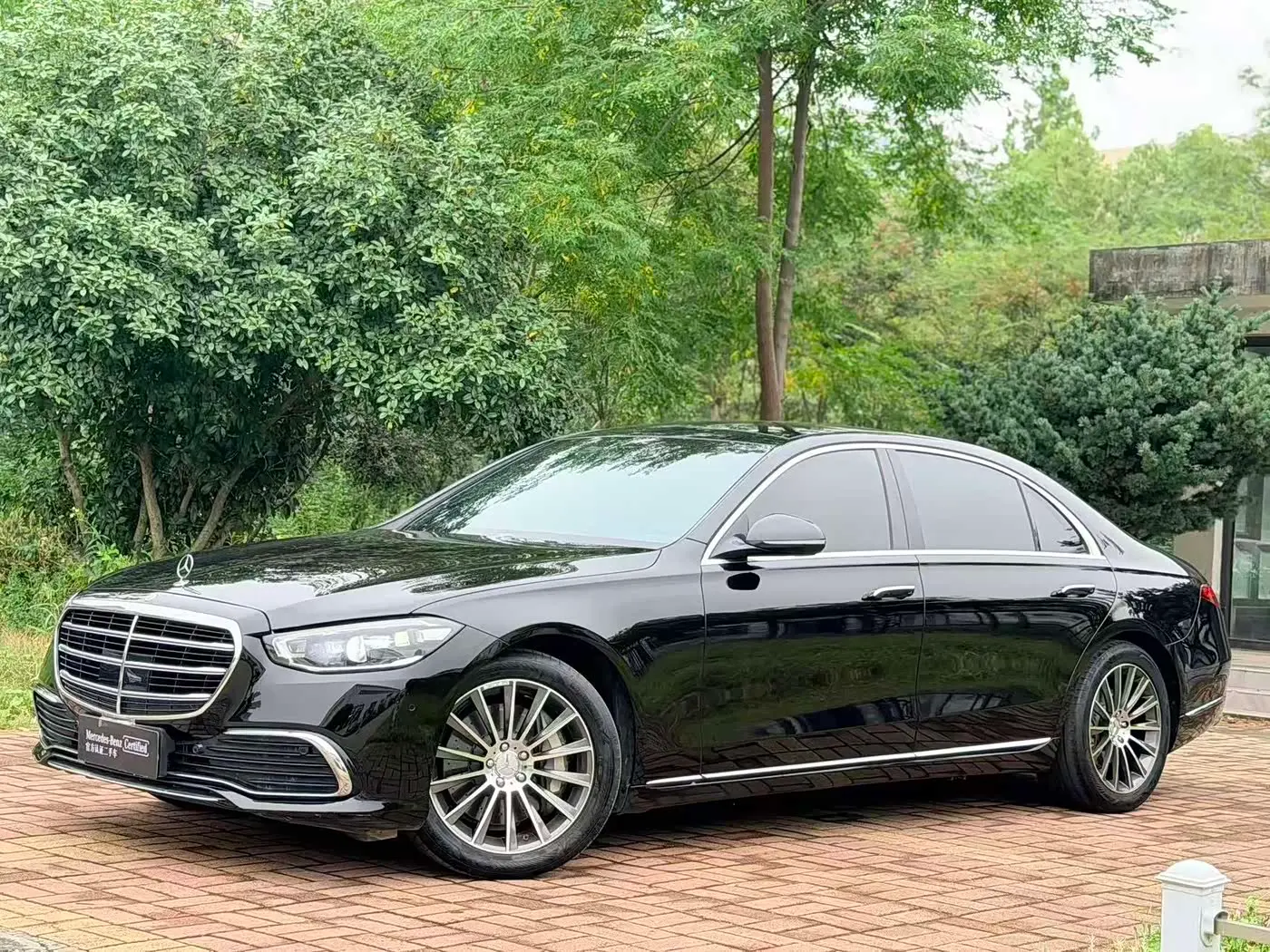 Mercedes-Benz S-Class 2024 — Фото 1/9