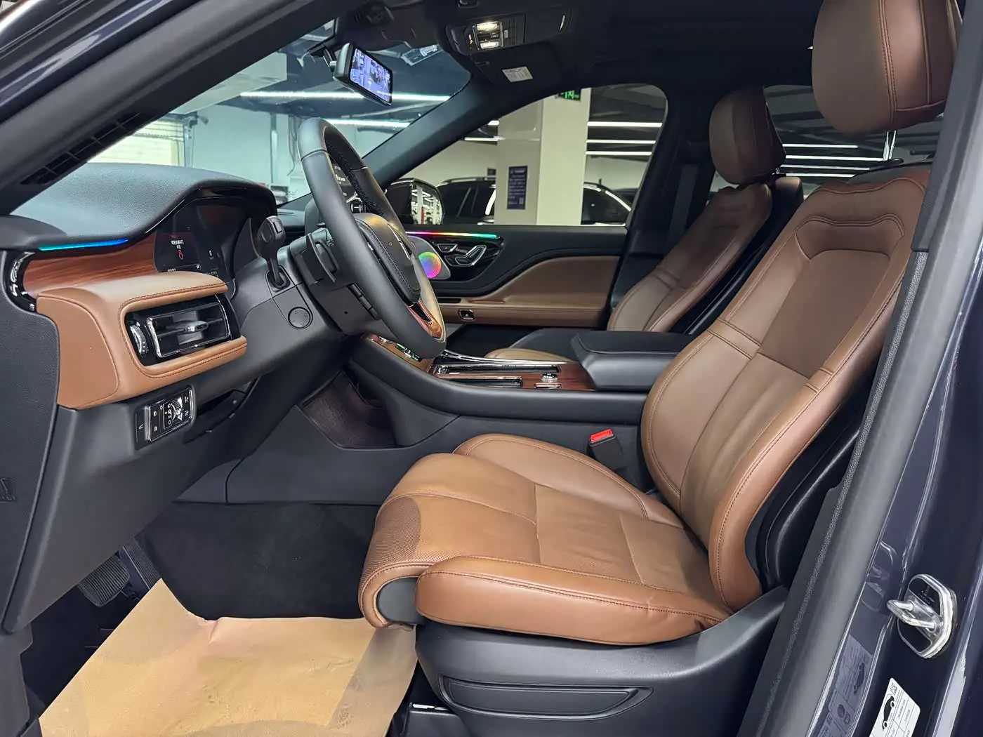 Lincoln Aviator 2023 — Фото 16/20