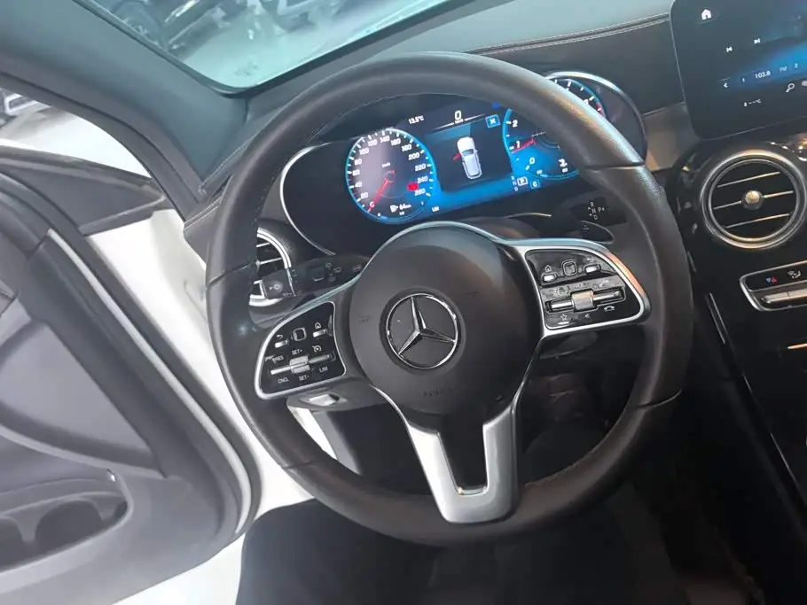 Mercedes-Benz GLC 2020 — Şəkil 15/16