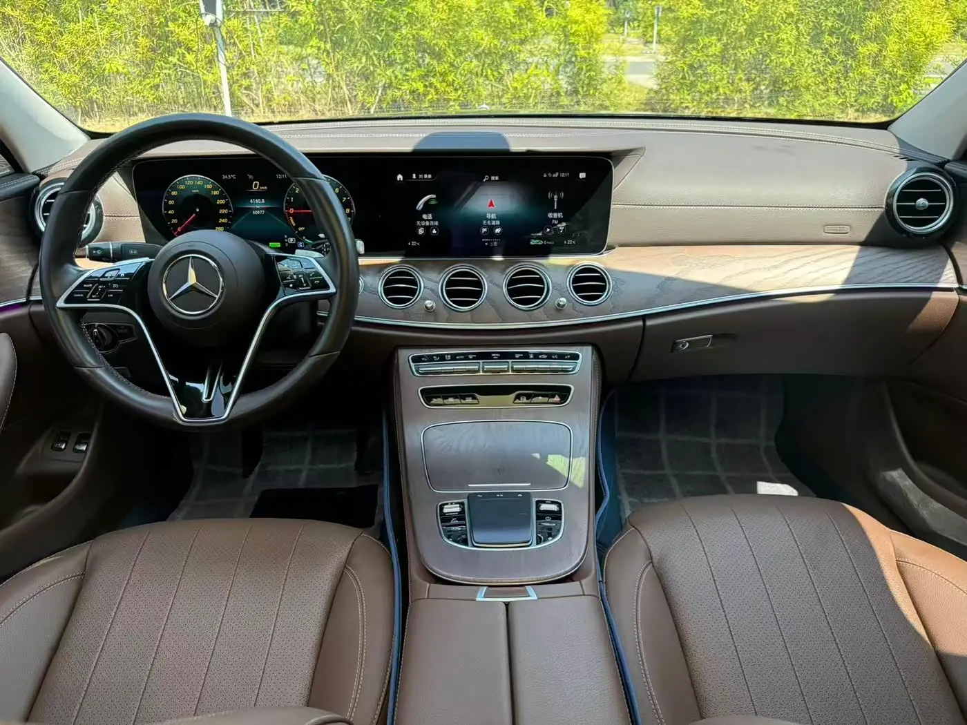 Mercedes-Benz E-Class New Energy 2022 — Фото 7/18