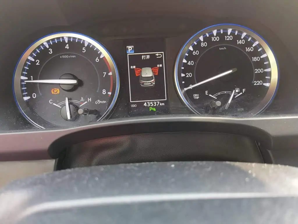 Toyota Highlander 2020 — Şəkil 5/20