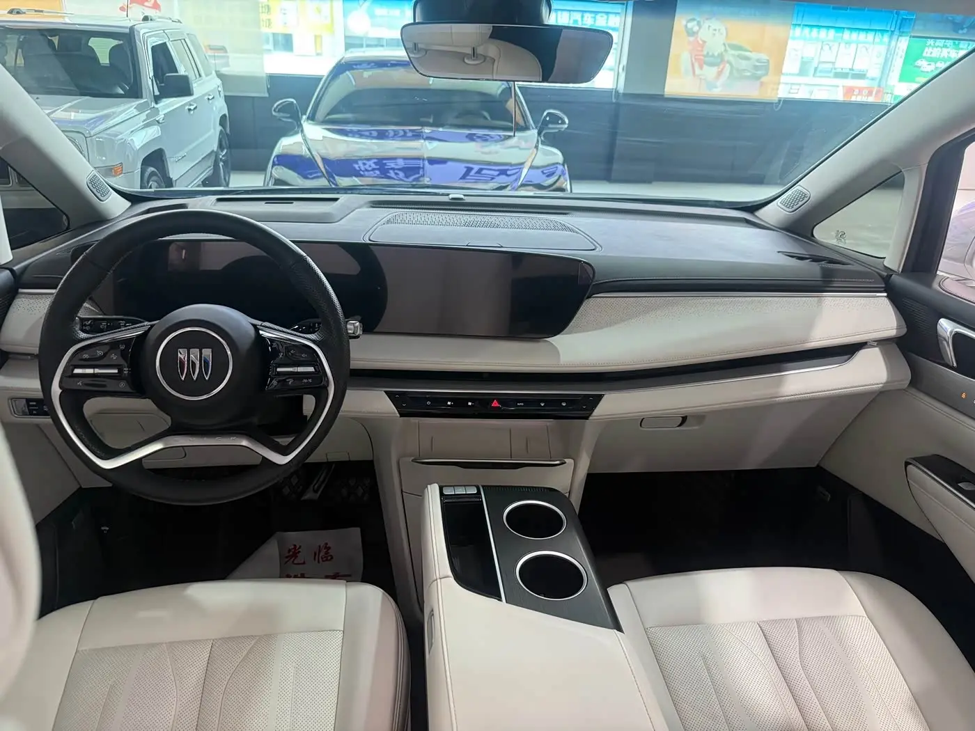 Buick GL8 New Energy 2024 — Photo 5/6
