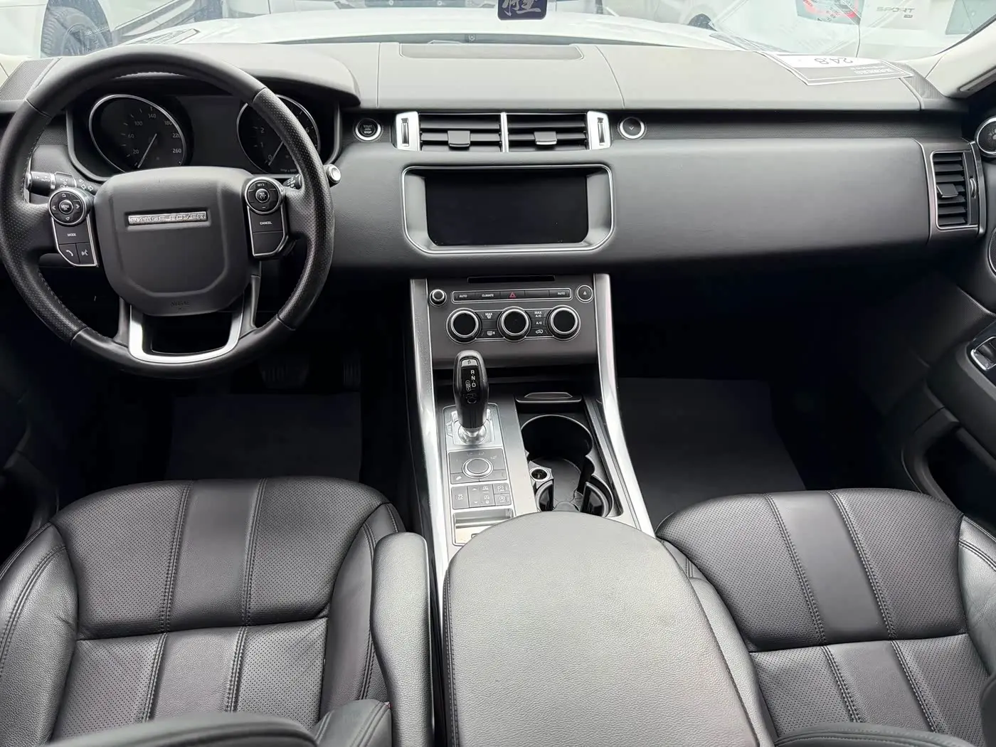Land Rover Range Rover Sport 2017 — Фото 10/11