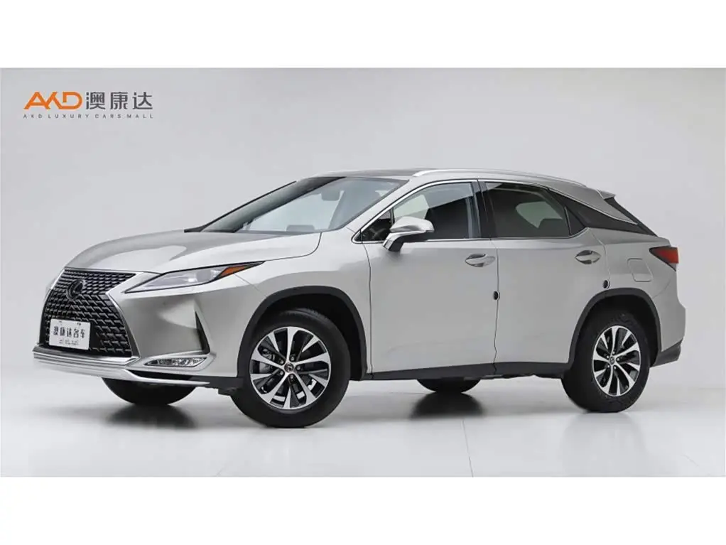 Lexus RX 2021 — Фото 1/10
