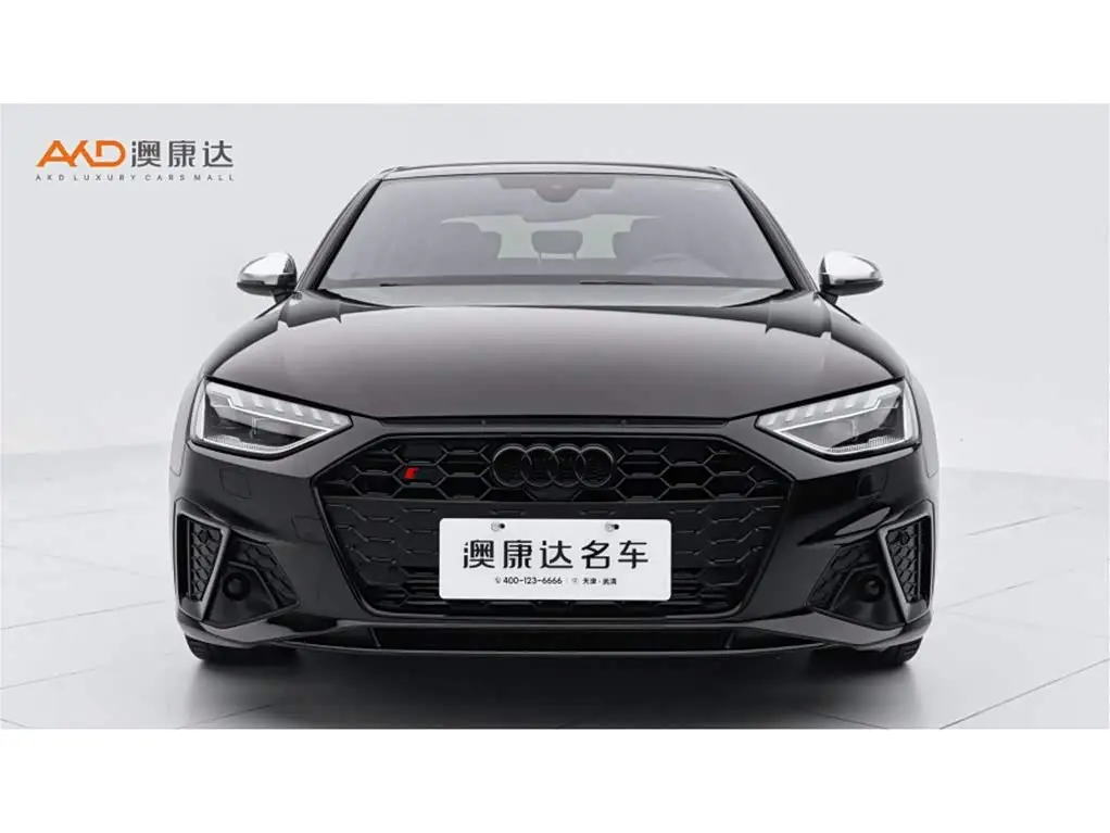 Audi S4 2024 — Photo 2/10