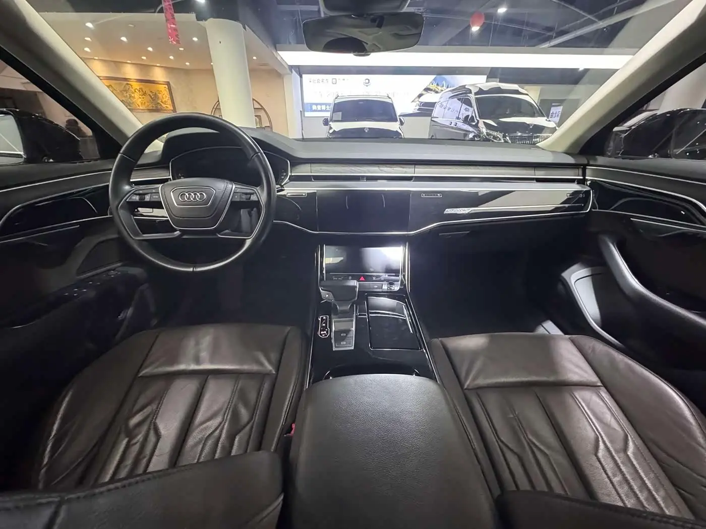 Audi A8 2019 — Şəkil 8/15