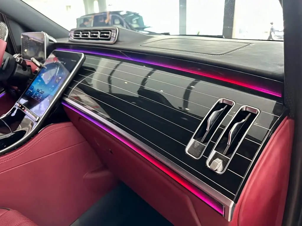 Mercedes-Benz Vito 2024 — Photo 8/20