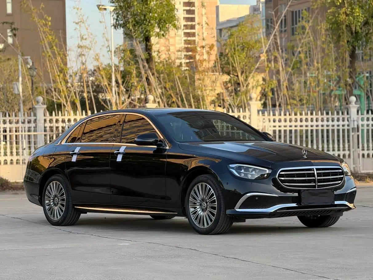 Mercedes-Benz E-Class 2023 — Şəkil 2/15