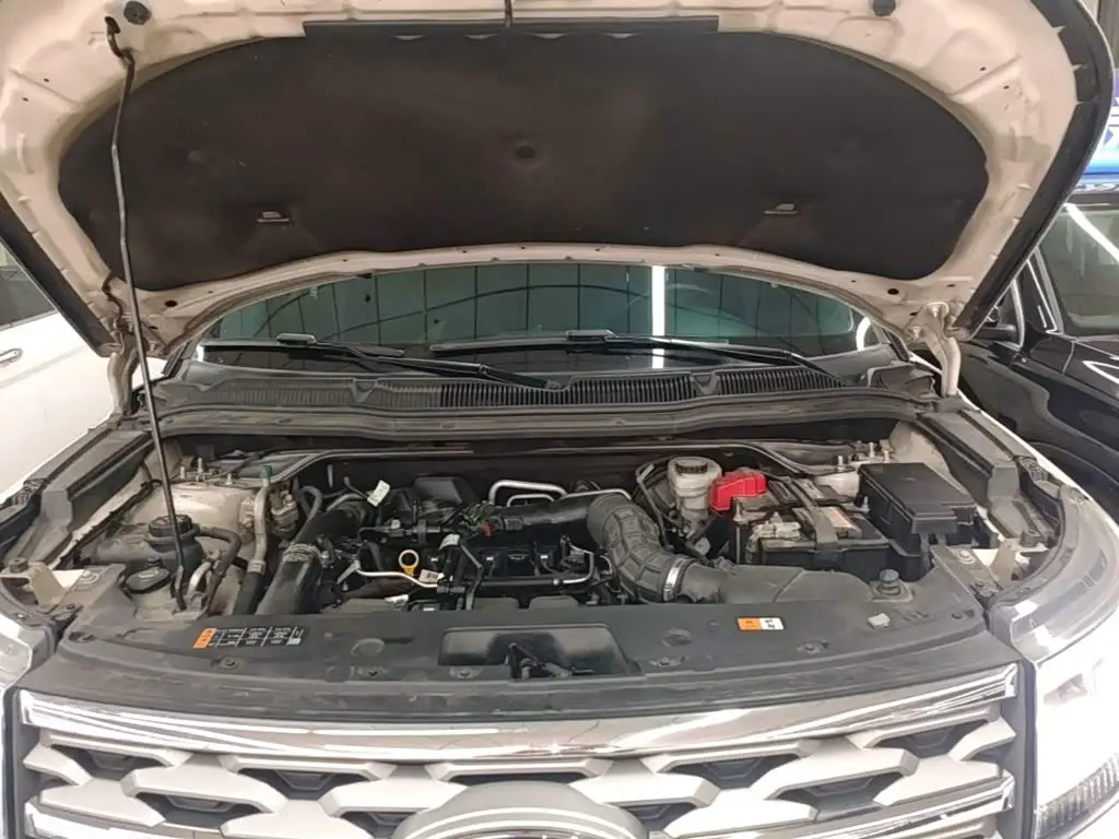 Ford Explorer 2019 — Photo 20/20