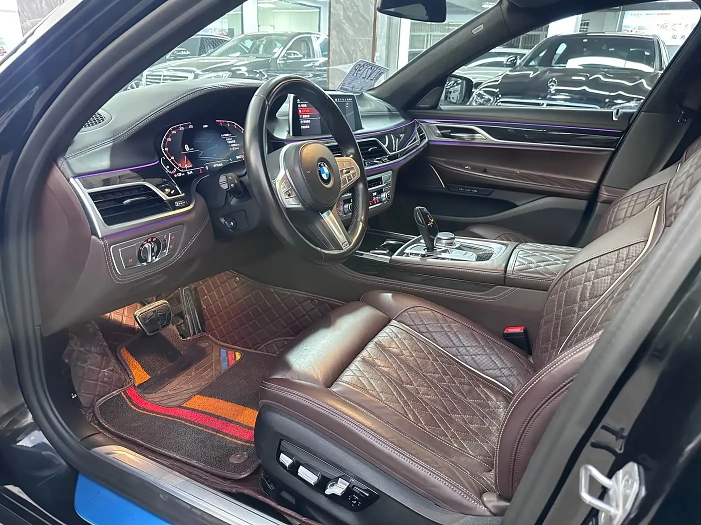 BMW 7 Series 2021 — Photo 4/9