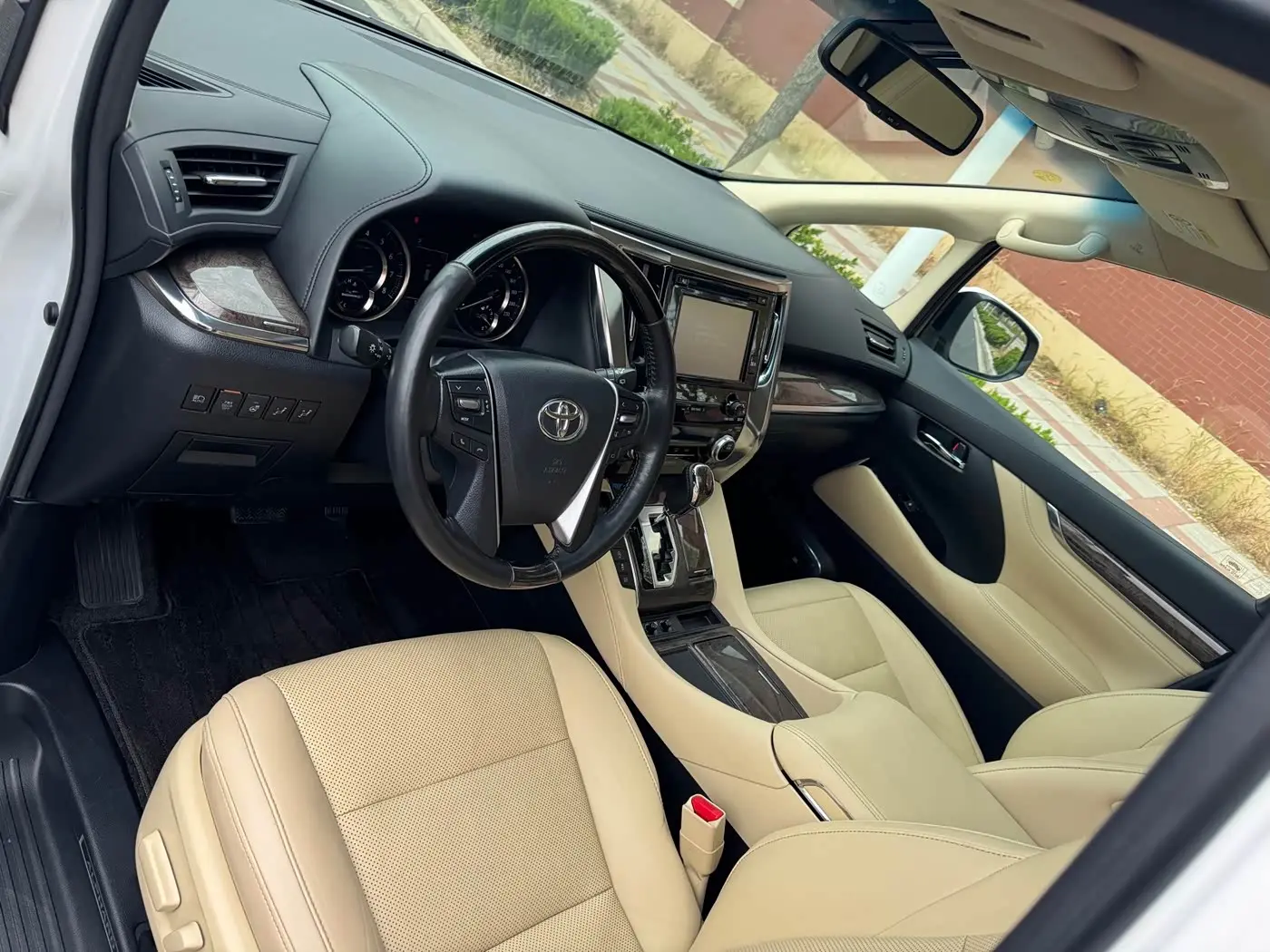 Toyota Alphard 2019 — Şəkil 4/20