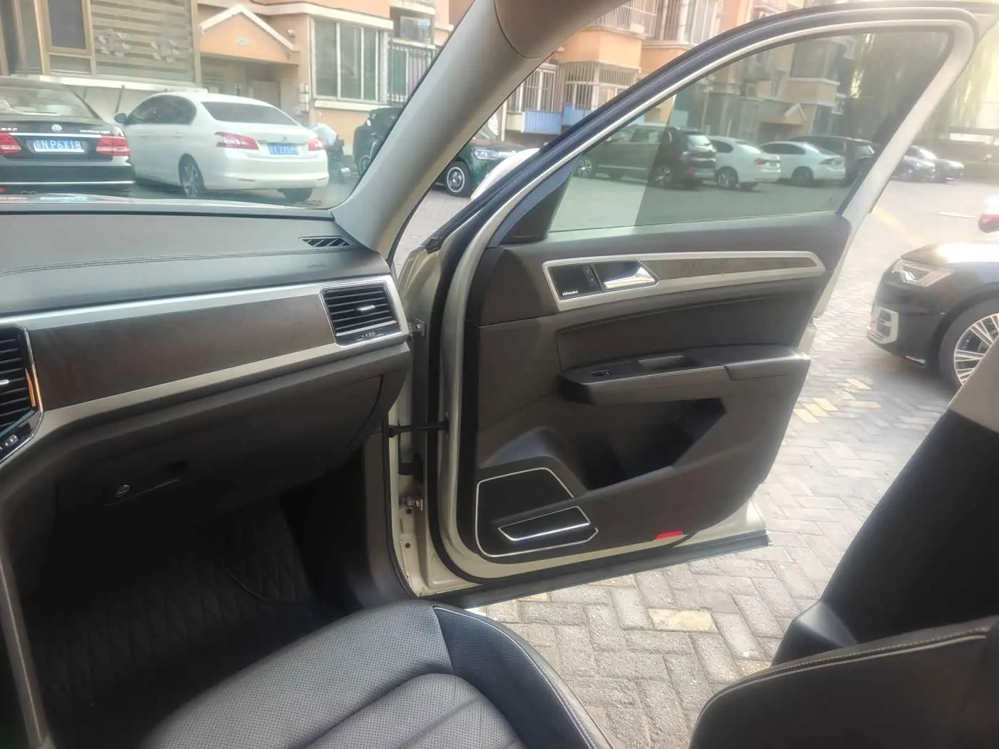 Volkswagen Teramont 2017 — Photo 13/20