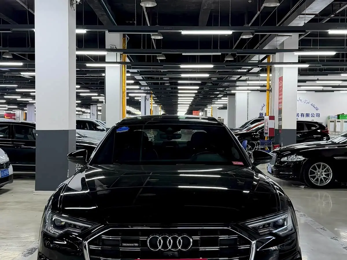 Audi A6L 2023 — Photo 2/9