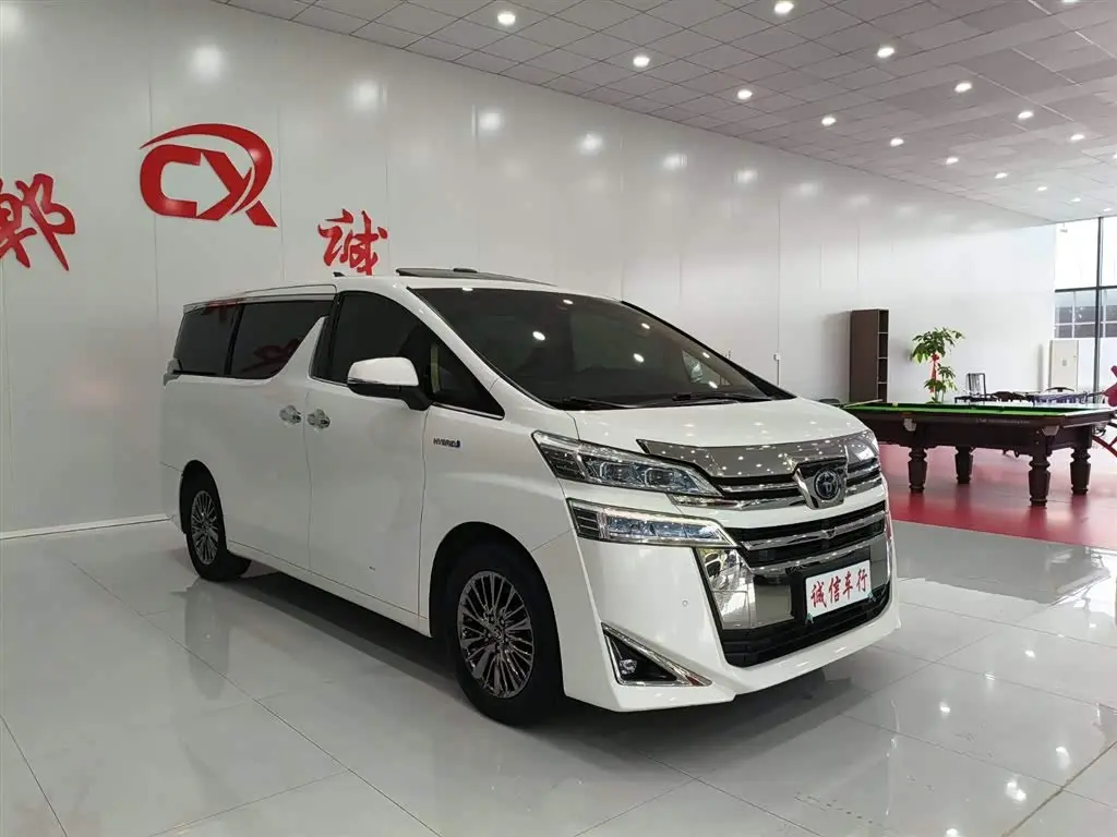Toyota Vellfire 2021 — Photo 3/17