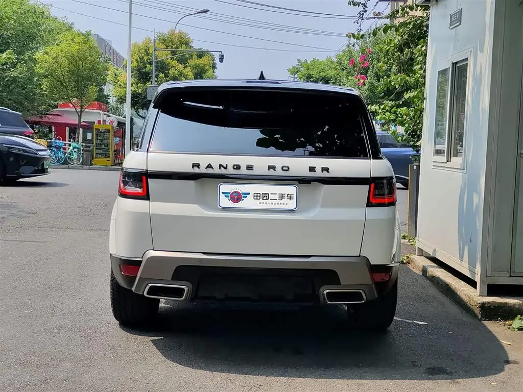 Land Rover Range Rover Sport 2019 — Photo 5/11