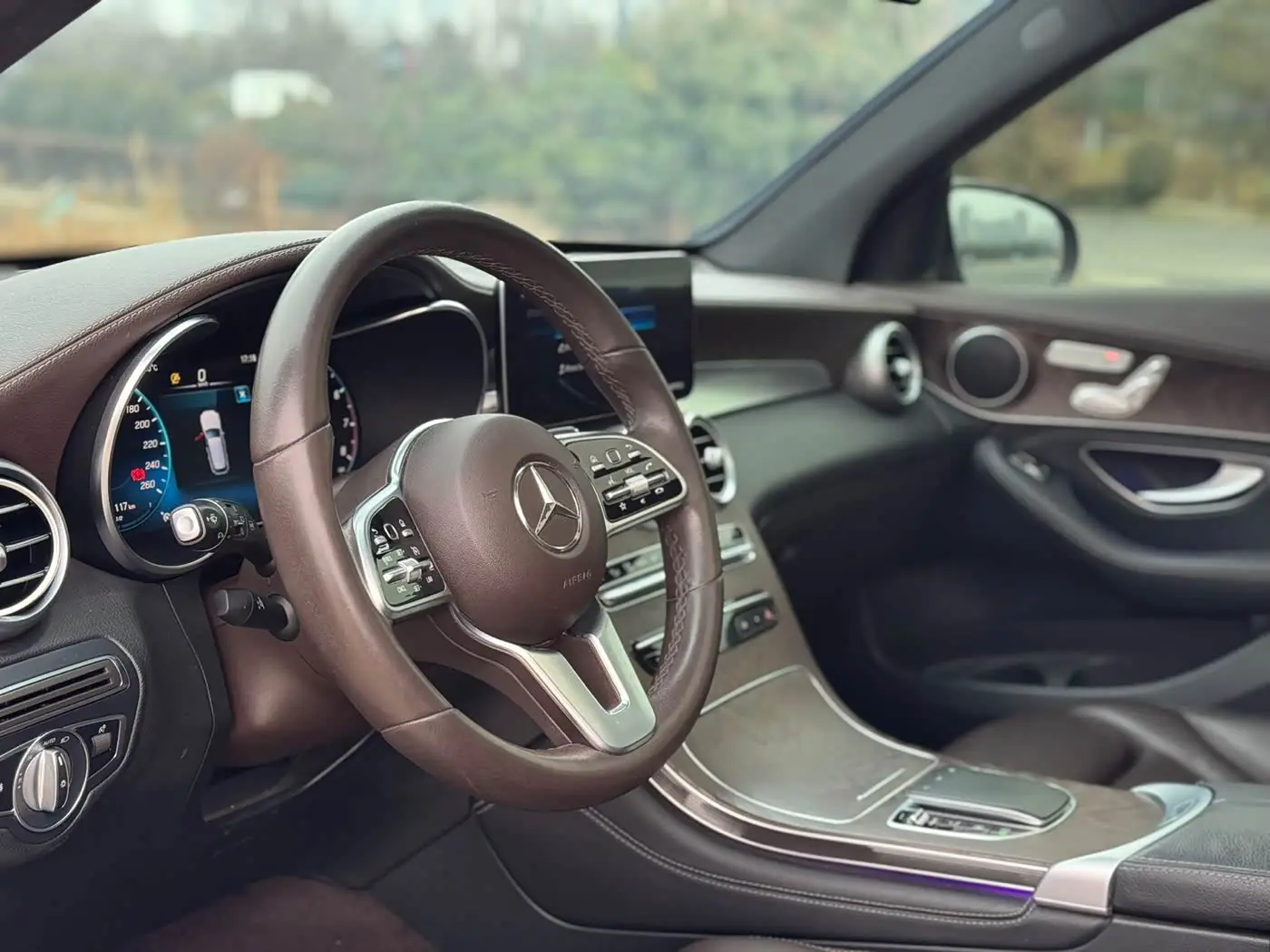 Mercedes-Benz GLC 2020 — Фото 5/16