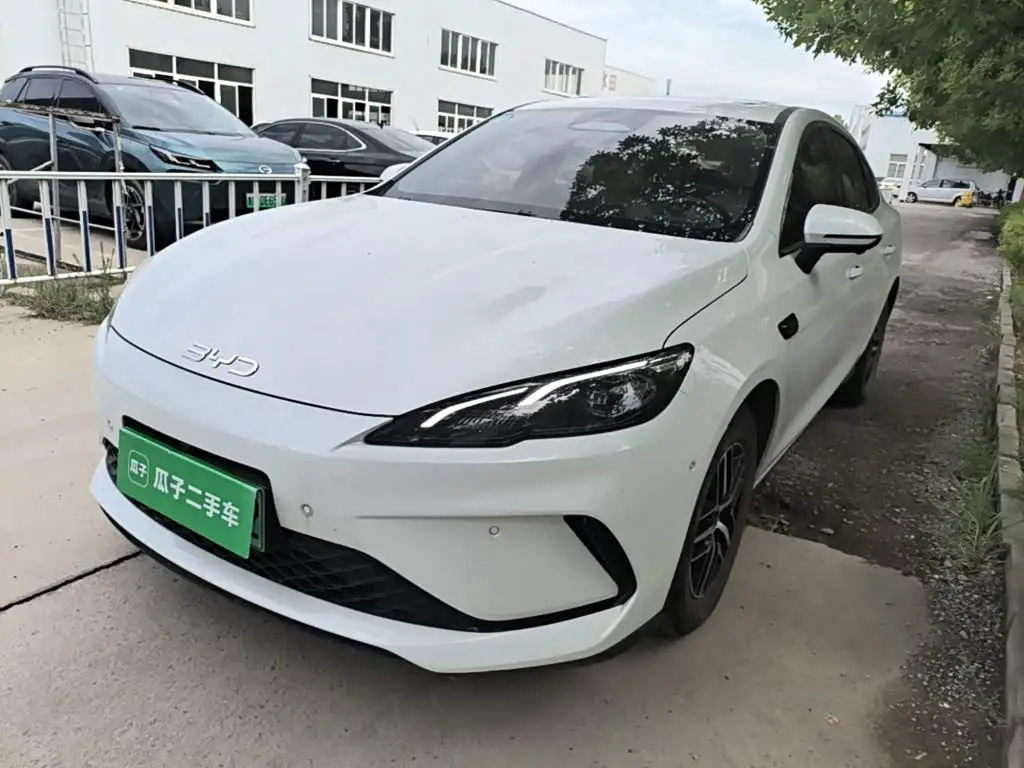 BYD Hai Bao 05 DM-i, 2025