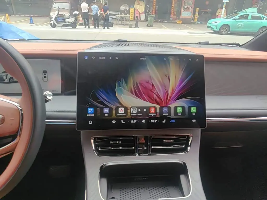 GAC Trumpchi Trumpchi Xiangwang M8 2025 — Фото 6/20