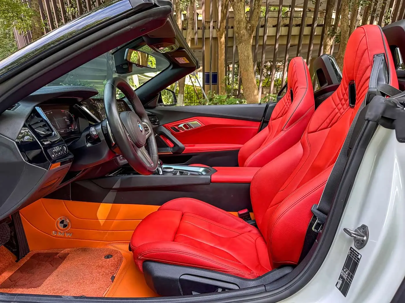 BMW Z4 2023 — Şəkil 13/15