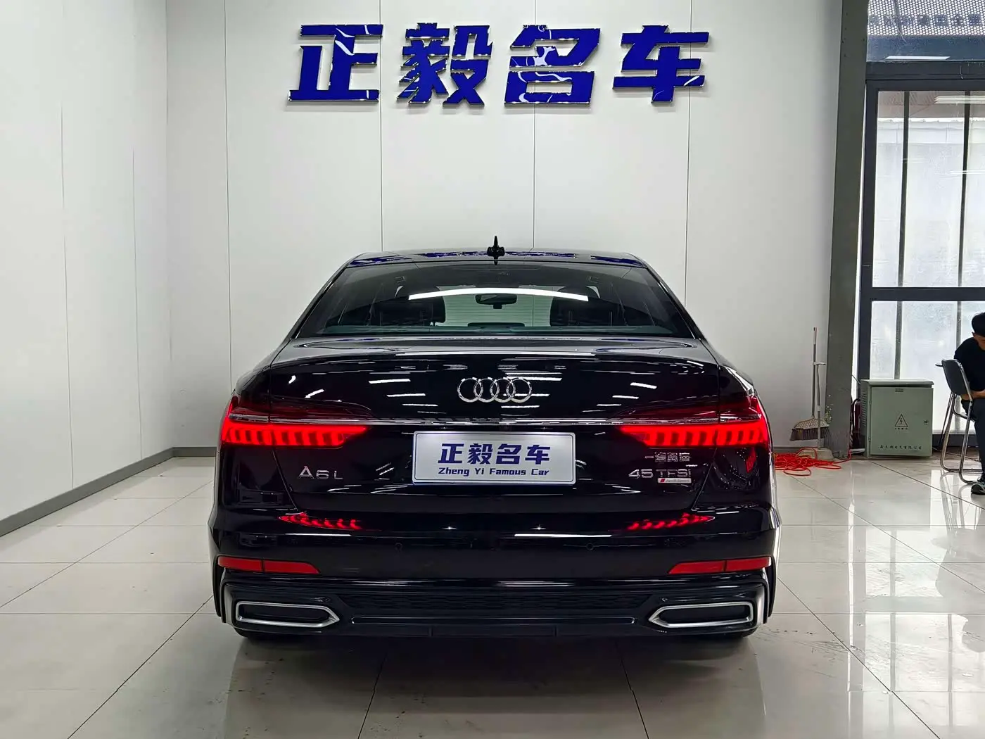 Audi A6L 2020 — Şəkil 8/9