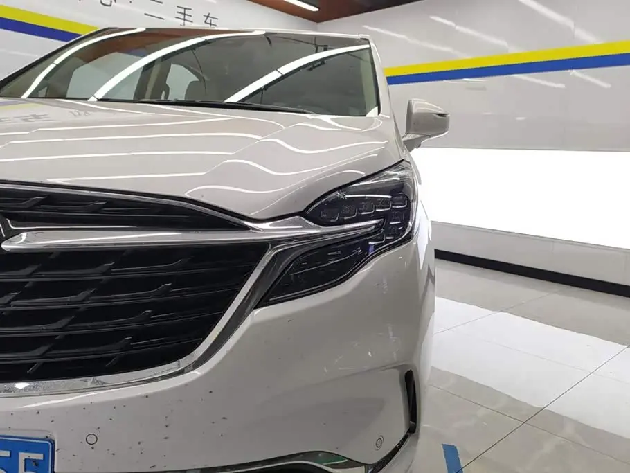 Buick GL8 2021 — Şəkil 5/16