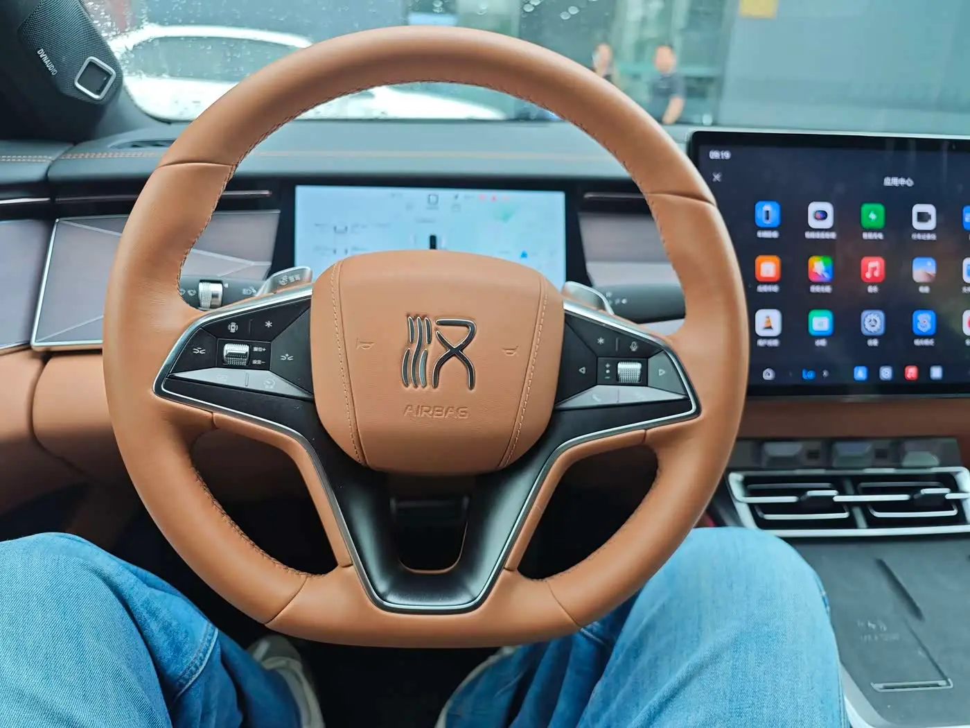 BYD Han L 2025 — Photo 14/18