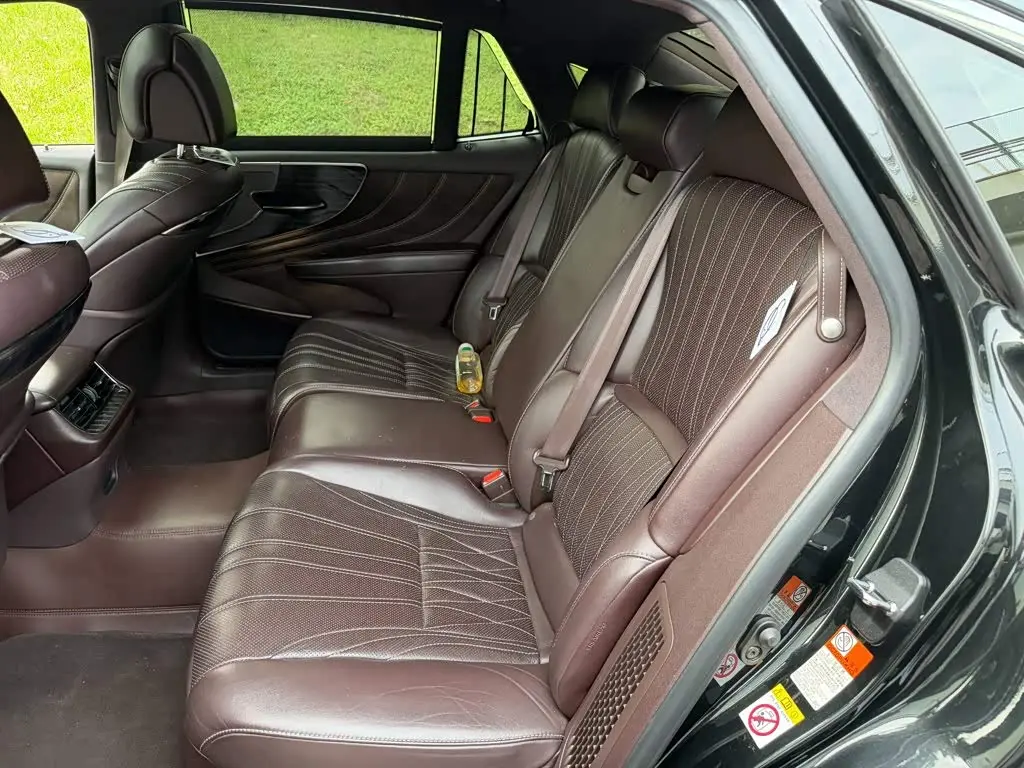 Lexus LS 2018 — Şəkil 12/14