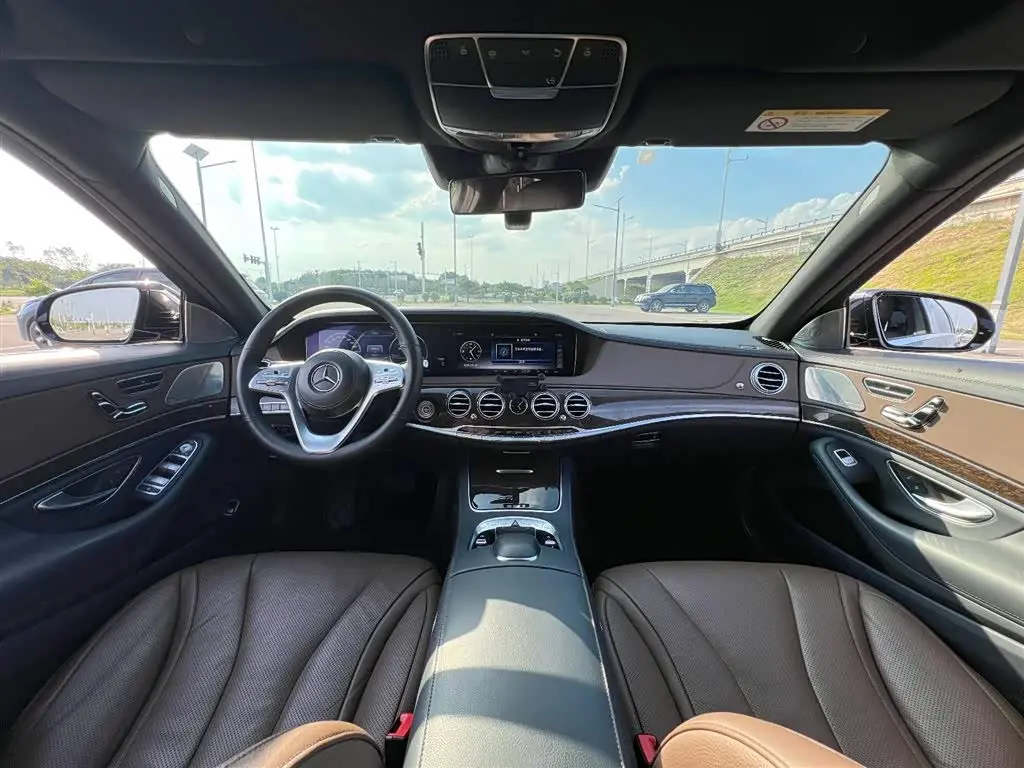 Mercedes-Benz S-Class 2019 — Photo 13/19