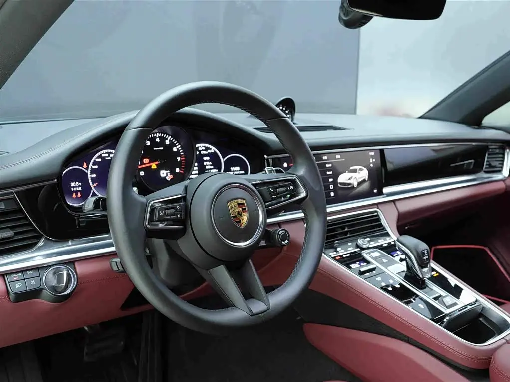 Porsche Panamera 2022 — Photo 8/20