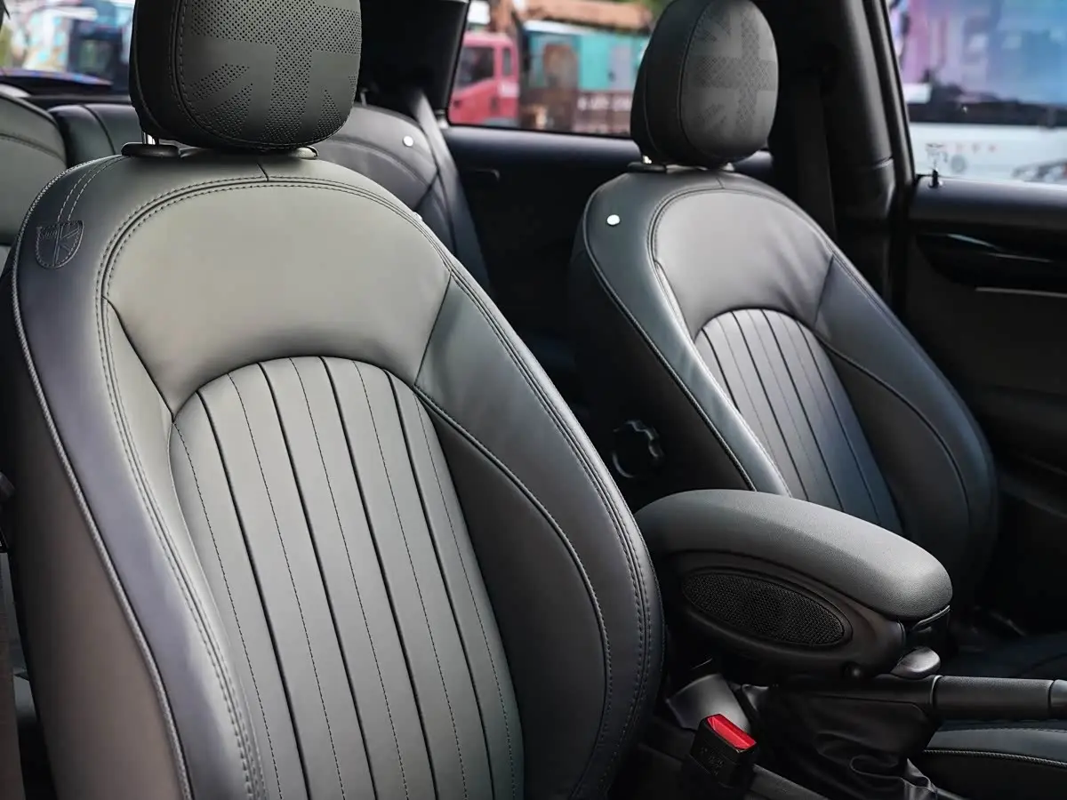 MINI JCW 2023 — Şəkil 13/19