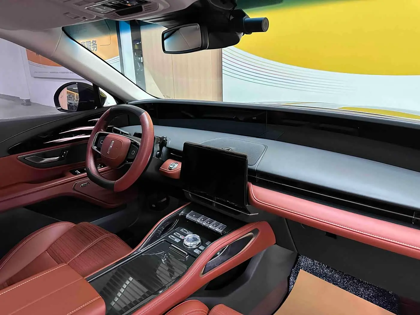 Lincoln Nautilus 2025 — Photo 11/12