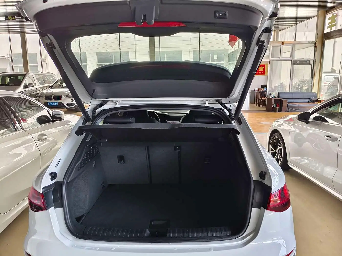 Audi A3 2023 — Photo 5/10