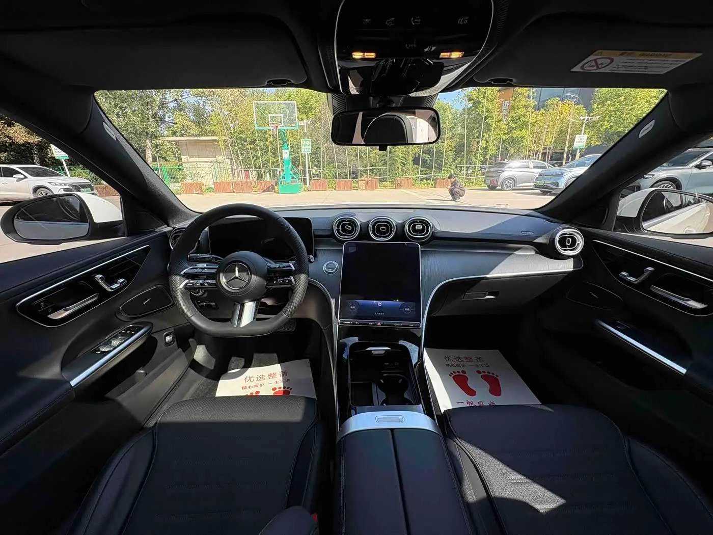 Mercedes-Benz C-Class 2023 — Фото 15/18