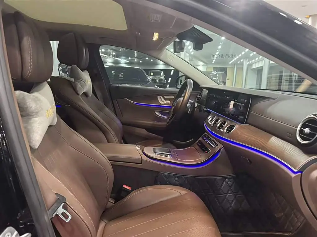 Mercedes-Benz E-Class 2022 — Фото 20/20